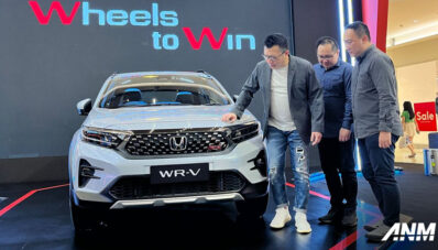 Honda WR-V Sapa Publik Surabaya, Calon Laris Manis Berikutnya? Honda WR-V Sapa Publik Surabaya, Calon Laris Manis Berikutnya?