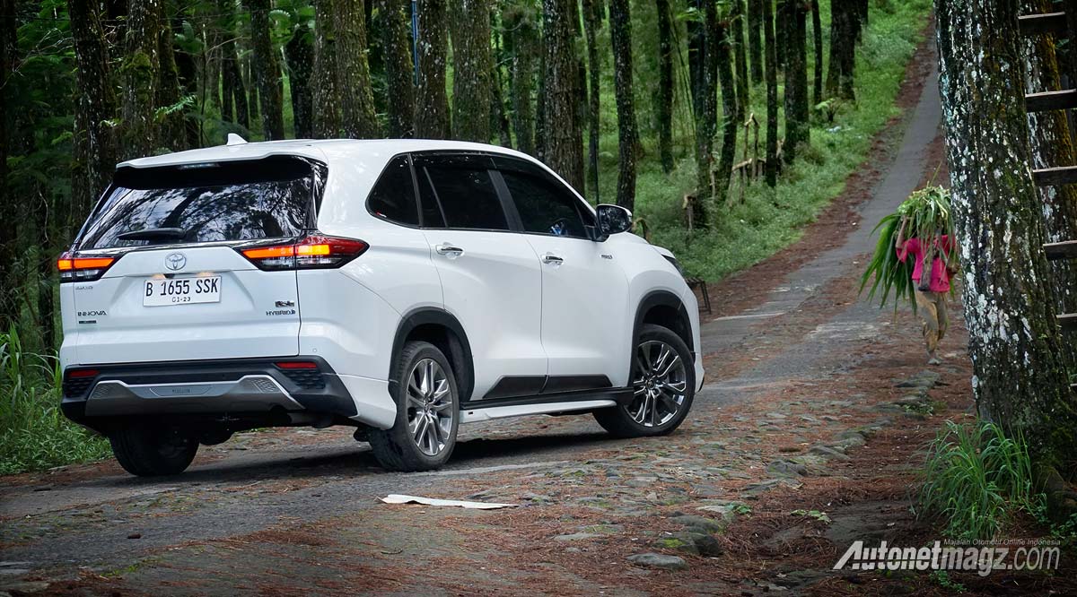 Berita, bensin-toyota-kijang-innova-zenix-hybrid: Mencoba EV Mode Toyota Kijang Innova Zenix,  Dapat Segini!