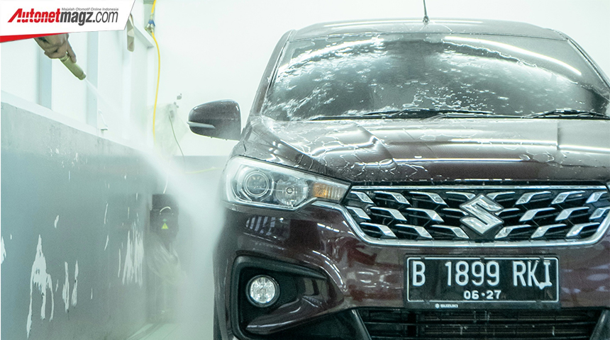 Berita, cuci-mobil-suzuki-2: Tips Mencuci Mobil Dari Suzuki, Perhatikan Urutannya!