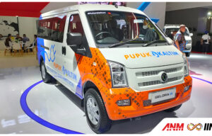 IIMS 2023 : DFSK Gelora E Kini Resmi Dirakit Lokal, Harga Turun Drastis! IIMS 2023 : DFSK Gelora E Kini Resmi Dirakit Lokal, Harga Turun Drastis!