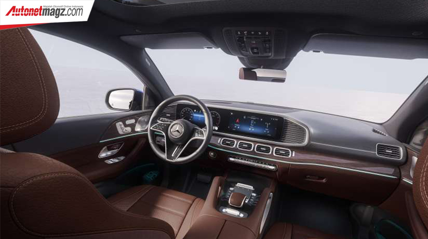 Berita, mercedes-gle-interior: Mercedes Benz Rilis GLE Facelift, Tidak Ada Lagi Versi N/A