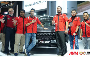 IIMS 2023 : Wuling Ajak Komunitas Resmi Untuk Melihat Wuling Alvez Secara Langsung IIMS 2023 : Wuling Ajak Komunitas Resmi Untuk Melihat Wuling Alvez Secara Langsung