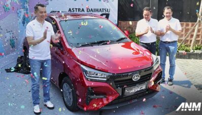 All New Daihatsu Ayla Resmi Mengaspal di Jatim, Mulai 141 Jutaan! All New Daihatsu Ayla Resmi Mengaspal di Jatim, Mulai 141 Jutaan!