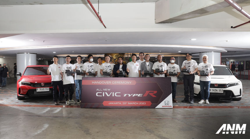 Berita, Handover Honda Civic Type R FL5: Honda Civic Type R FL5 Resmi Dijual di Indonesia, Harga 1,39 Miliar!