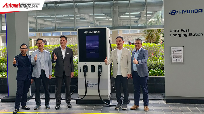 Berita, hyundai-fast-charging-pi: Plaza Indonesia Berkolaborasi Dengan Hyundai  Sediakan Ultra Fast Charging Station