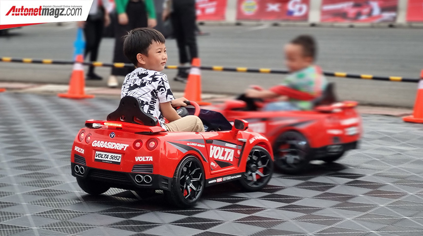 Berita, shp-toys-garasi-drift-volta-5052-skylight-launch-demo: Kolaborasi SHP Toys Dan Garasi Drift, Hasilkan Mobil Drift Pertama Untuk Anak