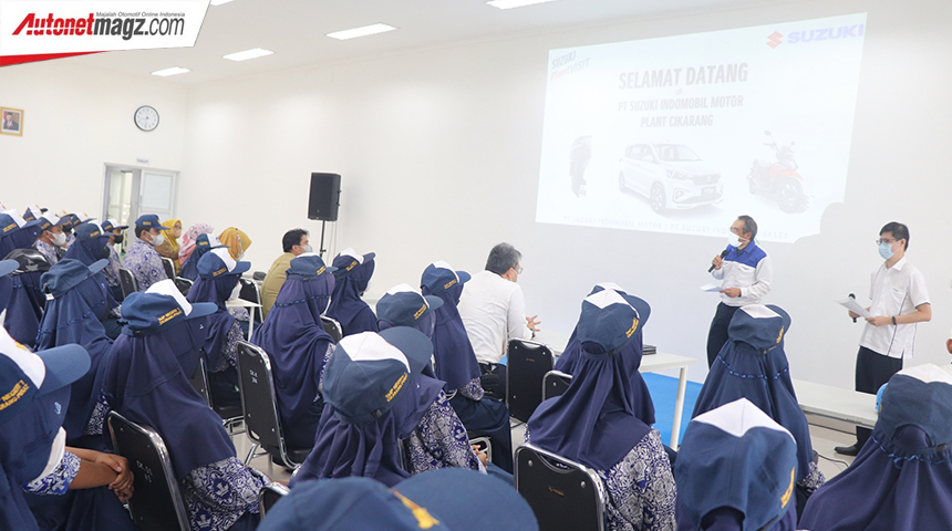 Berita, suzuki-factory-visit-2: Suzuki Ajak Pelajar Kunjungi Pabrik Pembuatan Mobil untuk Berikan Edukasi Manufaktur