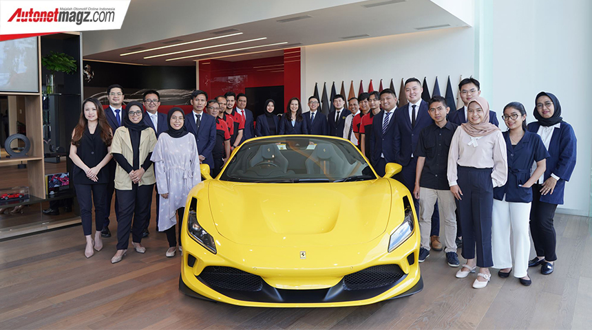 Berita, ferrari-indonesia-1: Eurokars Prima Utama Dapat Penghargaan Ferrari Dealer of the Year 2022