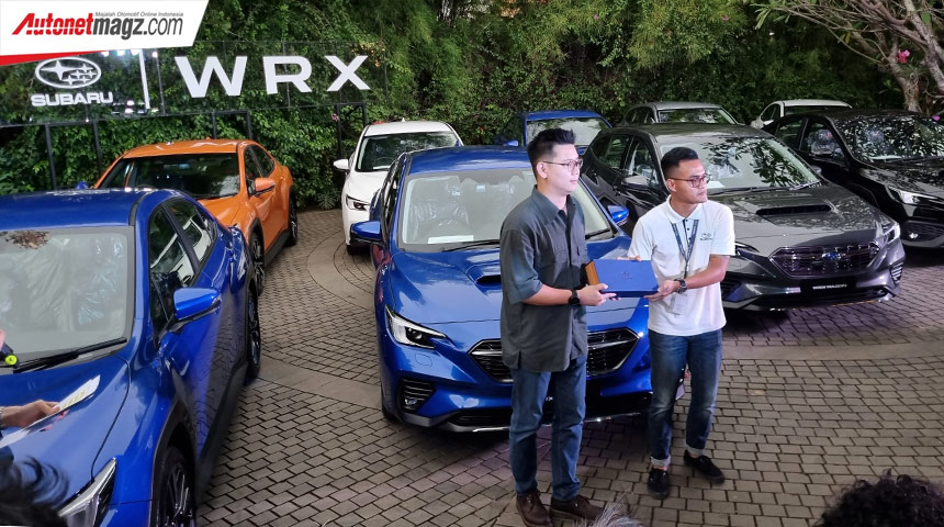 Berita, subaru-wrx-sedan-wagon-handover-penyerahan-indonesia-2023-owner: Serah Terima Subaru WRX 2023, 18 Ikon Reli Untuk Pelanggan Pertama