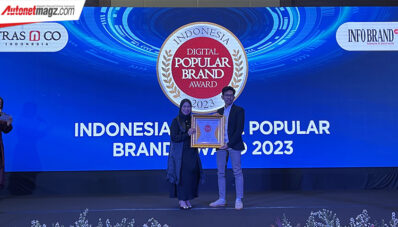 Wuling Almaz Hybrid Raih Penghargaan lagi dari Indonesia Digital Popular Brand Wuling Almaz Hybrid Raih Penghargaan lagi dari Indonesia Digital Popular Brand