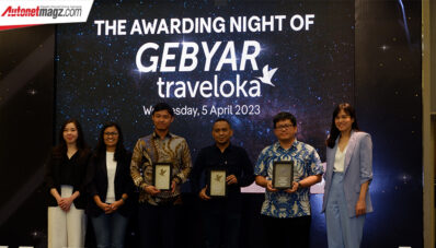 Wuling dan Traveloka Serahkan Air EV Untuk Pemenang Utama Gebyar Traveloka