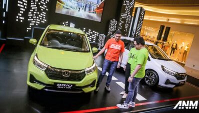 Honda Brio Facelift Resmi Meluncur di Surabaya, Mulai 171 Jutaan Sob! Honda Brio Facelift Resmi Meluncur di Surabaya, Mulai 171 Jutaan Sob!
