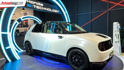 Honda Pamerkan Teknologi Elektrifikasinya di Dreams Café Jakarta