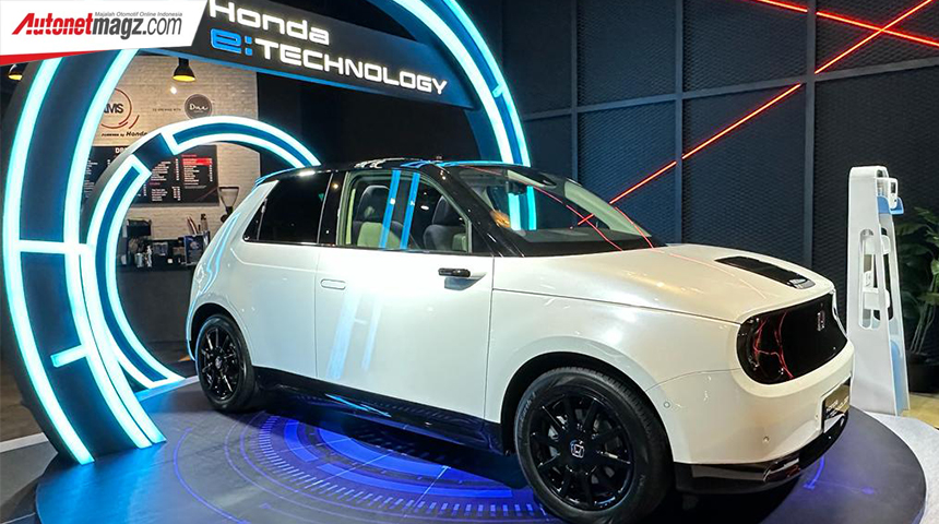 Berita, honda-e-technology-1: Honda Pamerkan Teknologi Elektrifikasinya di Dreams Café Jakarta