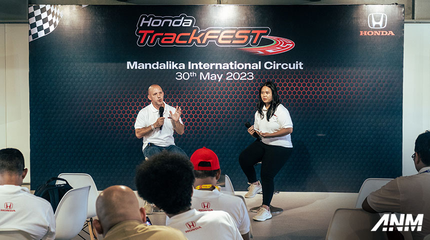 Berita, Honda Pro Jason Honda TrackFEST: Honda TrackFEST : Have Fun Bersama Sport & Sporty Car Honda Indonesia