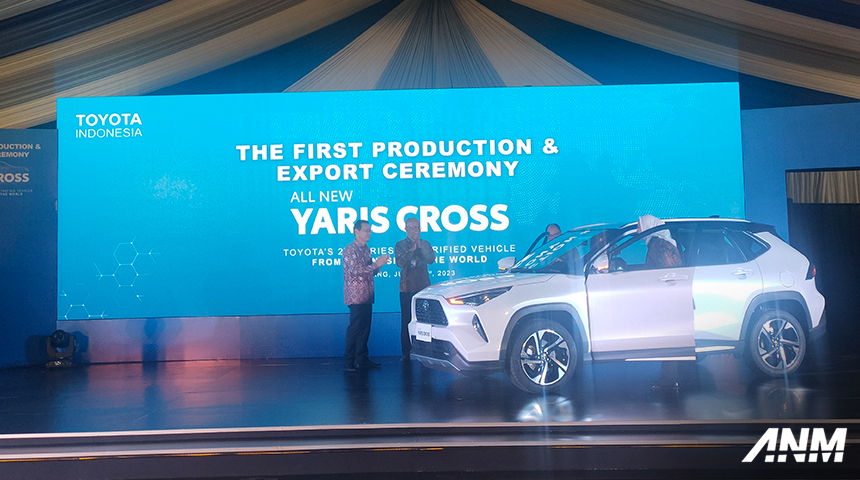 Berita, yaris-cross-ekspor-1: Toyota Lakukan Seremonial Ekspor dan Mengumumkan Harga dari Yaris Cross