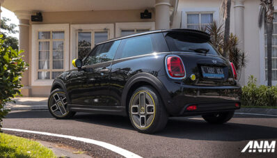 Jelajah Surabaya Bersama MINI Electric, Beda Dikit Dapet Listrik! Jelajah Surabaya Bersama MINI Electric, Beda Dikit Dapet Listrik!