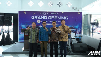 Perlebar Jaringan di Sumatra, Chery Resmikan Diler di Pekanbaru Perlebar Jaringan di Sumatra, Chery Resmikan Diler di Pekanbaru