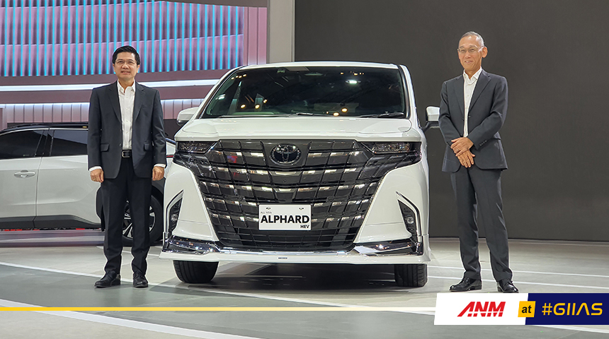 Berita, alphard-giias-2023-2: GIIAS 2023 : Toyota Resmi Luncurkan Alphard Generasi Ke-Empat! Segini Harganya!