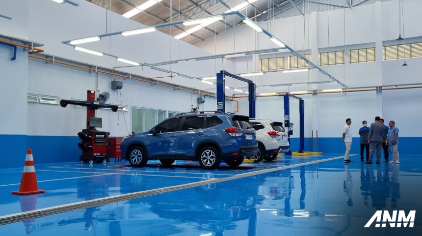 Berita, plaza-subaru-pondok-indah-grand-opening-2023-working-bay-service: Subaru Corporation Jepang Resmikan Diler Terbaru Di Pondok Indah