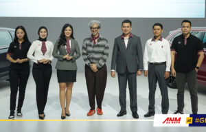 GIIAS 2023 : Honda Luncurkan Seragam Beraksen Tenun Ikat Untuk Para Wiraniaganya