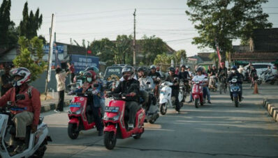 Beginilah Keseruan Projek-D Vol.2 x IIMS Motobike Show & Music di De Tjolomadoe, Solo Beginilah Keseruan Projek-D Vol.2 x IIMS Motobike Show & Music di De Tjolomadoe, Solo