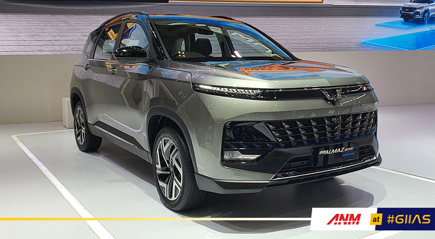 GIIAS 2023 : Wuling Tampilkan Almaz Facelift, Apa Saja Perbedaannya ...