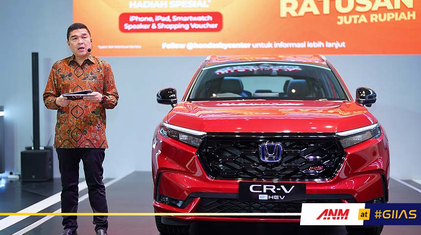 Berita, Honda CR-V Hybrid GIIAS Surabaya 2023: GIIAS Surabaya 2023 : Tampilan EV, Honda Boyong All New CR-V Hybrid & Honda e