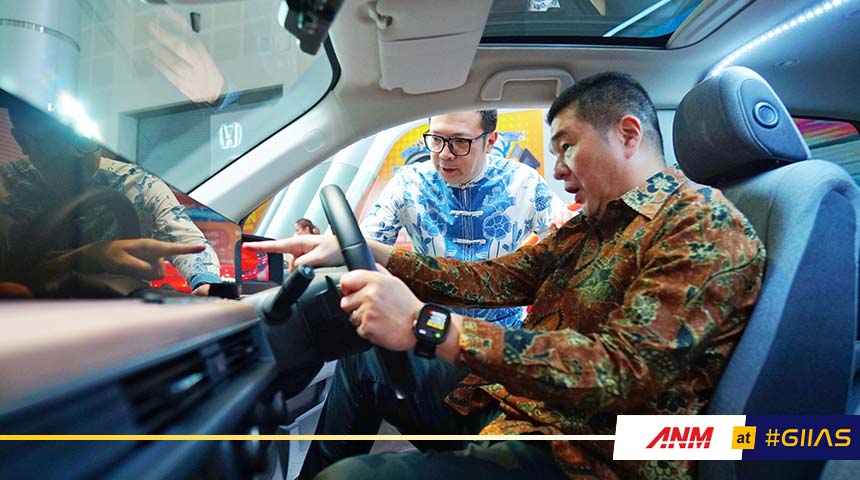 Berita, Honda GIIAS Surabaya 2023: GIIAS Surabaya 2023 : Tampilan EV, Honda Boyong All New CR-V Hybrid & Honda e