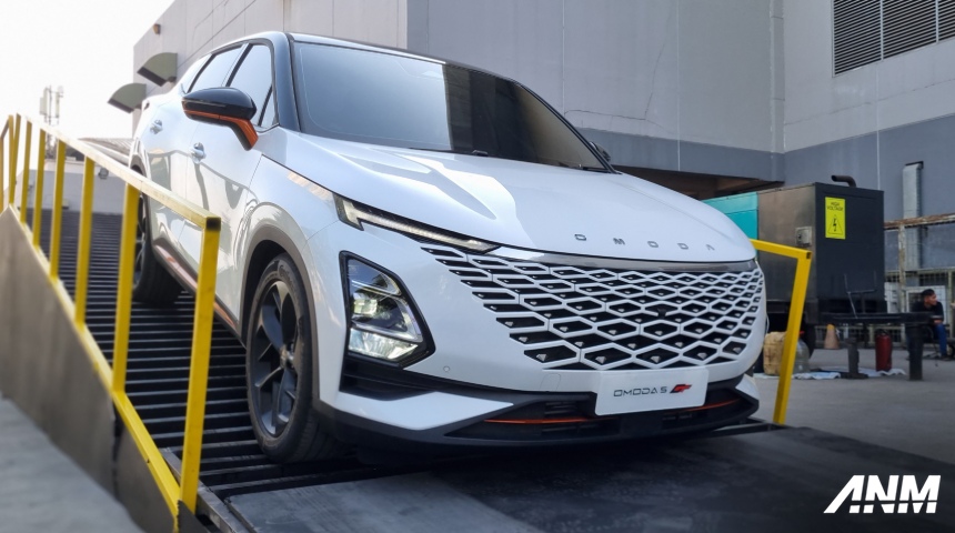 Berita, chery-omoda-5-gt-launch-2023-front: Chery Omoda 5 GT Resmi Meluncur, Varian AWD Hanya 480 Jutaan!