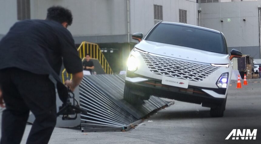 Chery Omoda 5 GT Resmi Meluncur, Varian AWD Hanya 480 Jutaan! Chery Omoda 5 GT Resmi Meluncur, Varian AWD Hanya 480 Jutaan!