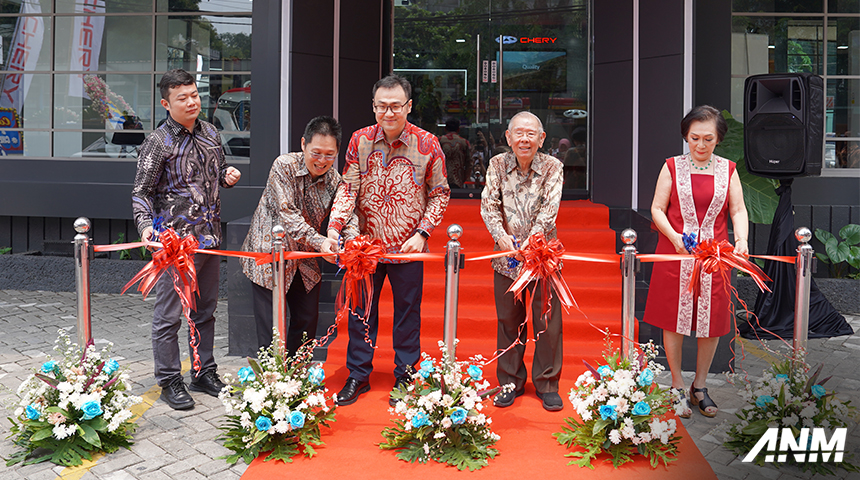 Berita, chery-pondok-indah-1: Perkuat Jaringan Dealer, Chery Resmikan Dealer baru di Pondok Indah