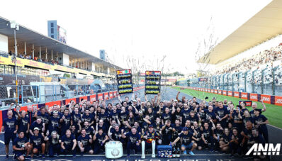 Sambut Hari Jadi Honda ke-75, Tim Red Bull Racing Berikan Gelar Juara di Konstruktor F1 2023 Sambut Hari Jadi Honda ke-75, Tim Red Bull Racing Berikan Gelar Juara di Konstruktor F1 2023