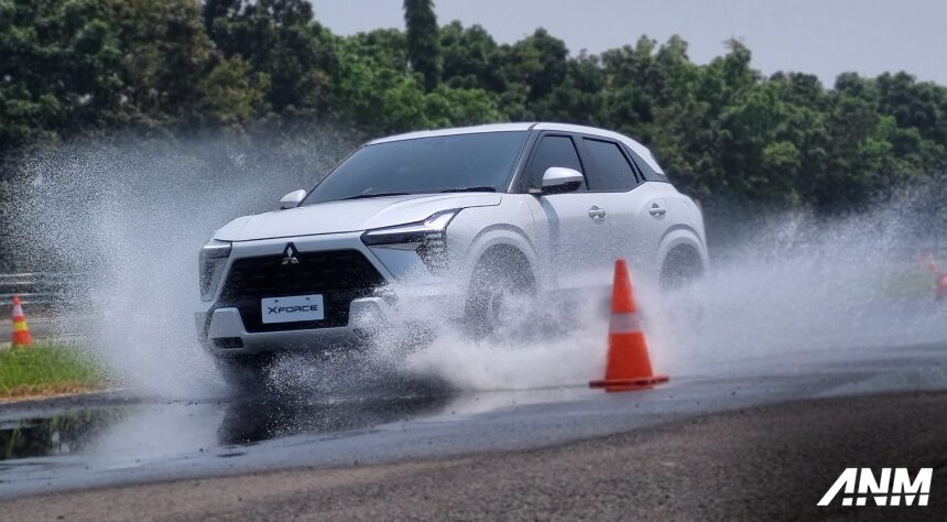 Uji Performa Maksimal Mitsubishi Xforce, Driving Mode-nya Anti Gimmick! Uji Performa Maksimal Mitsubishi Xforce, Driving Mode-nya Anti Gimmick!