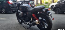 moto-guzzi-v7-stone-special-edition-2023-front