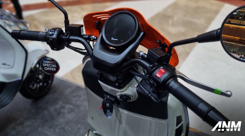 Nasional, vespa-gtv-2023-indonesia-piaggio-speedometer-spidometer: Vespa GTV 2023, Sejarah Yang Dihidupkan Dengan Sentuhan Modern