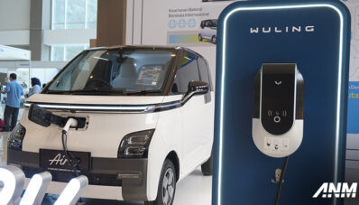 Dukung Pengembangan EV di Indonesia, Wuling Air EV Berpartisipasi di IEMS 2023 Dukung Pengembangan EV di Indonesia, Wuling Air EV Berpartisipasi di IEMS 2023