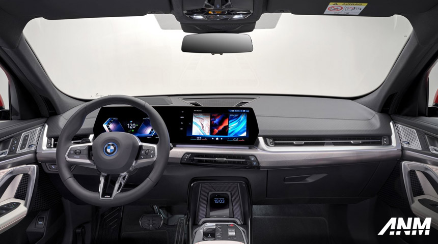 Berita, Dashboard BMW iX2: BMW iX2 BEV, Sekali Charge Bisa Tembus 449 Kilometer!