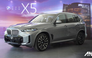 BMW Perkenalkan X5 LCI di Jawa Timur, Sudah Pakai Mild Hybrid! BMW Perkenalkan X5 LCI di Jawa Timur, Sudah Pakai Mild Hybrid!