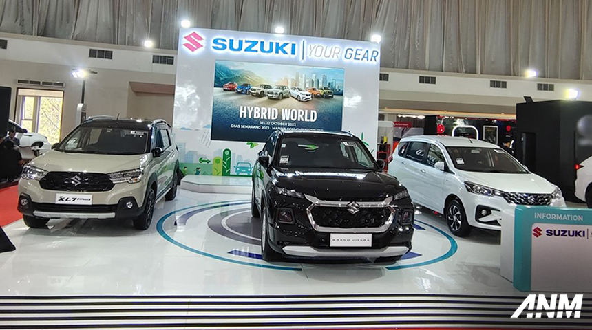 Berita, suzuki-giias-semarang: GIIAS Semarang 2023 : Suzuki Bawa Line-Up Hybrid dan Berikan Banyak Promo!