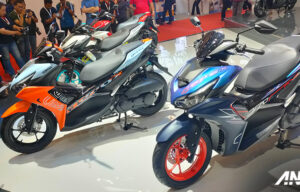 IMOS 2023: Yamaha Rilis Aerox dengan Desain Striping Baru! IMOS 2023: Yamaha Rilis Aerox dengan Desain Striping Baru!