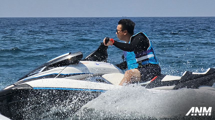 Berita, yamaha-wave-runner-1: Begini Rasanya Menjelajahi Lautan Bersama Yamaha Marine