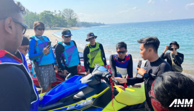 Menjajal Wave Runner Yamaha di Sengigi lombok : Bagai Naik Maxi Scooter di Air Menjajal Wave Runner Yamaha di Sengigi lombok : Bagai Naik Maxi Scooter di Air