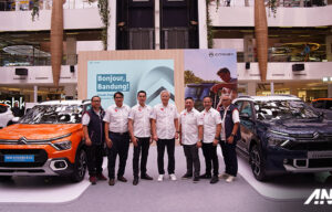 Citroën Sapa Warga Bandung dengan E-C3 dan C3 Aircross, Ada Beragam Promo Lho! Citroën Sapa Warga Bandung dengan E-C3 dan C3 Aircross, Ada Beragam Promo Lho!