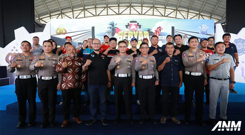Korlantas Polri Gandeng Para Bikers Tumbuhkan Safety Riding Awareness di Kota Bandung Korlantas Polri Gandeng Para Bikers Tumbuhkan Safety Riding Awareness di Kota Bandung