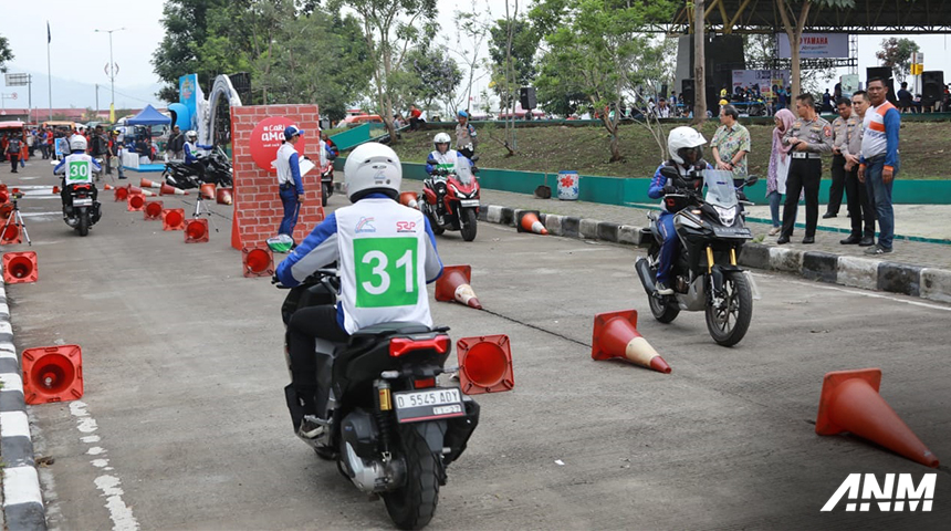 Berita, safety-riding: Korlantas Polri Gandeng Para Bikers Tumbuhkan Safety Riding Awareness di Kota Bandung