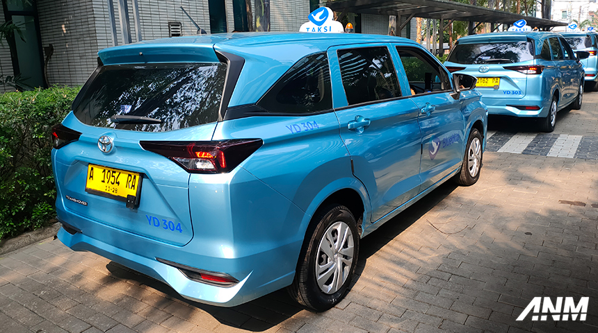 Berita, bluebird-1: Toyota All New Transmover Kini Menjadi Armada Baru Blue Bird