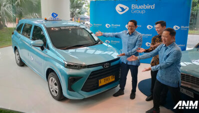 Toyota All New Transmover Kini Menjadi Armada Baru Blue Bird