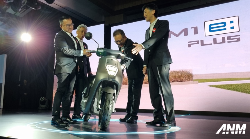 Berita, honda-em-1-e-indonesia-launch-2023-thumbnail: Motor Listrik Honda EM1 e: Resmi Mengaspal, Dapat Subsidi 7 Juta!