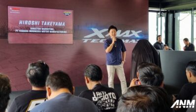 Ini Bedanya Yamaha XMax Tech Max Dengan Varian Standar, Lebih Nyaman! Ini Bedanya Yamaha XMax Tech Max Dengan Varian Standar, Lebih Nyaman!